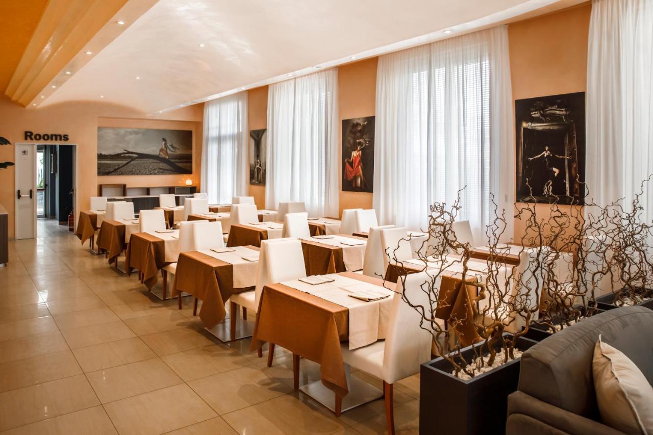 Hotel Hc Resort Lignano Lignano Sabbiadoro Luaran gambar